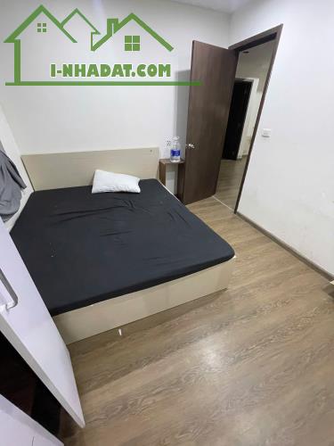 Cho thuê căn hộ tầng 12 chung cư Osaka Complex, 80 m², gồm 3 phòng ngủ – 2 vệ sinh 9,5 - 1