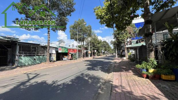 BÁN GẤP LÔ ĐẤT MẶT TIỀN – TRUNG TÂM THỊ TRẤN BẾN LỨC, LONG AN - 2