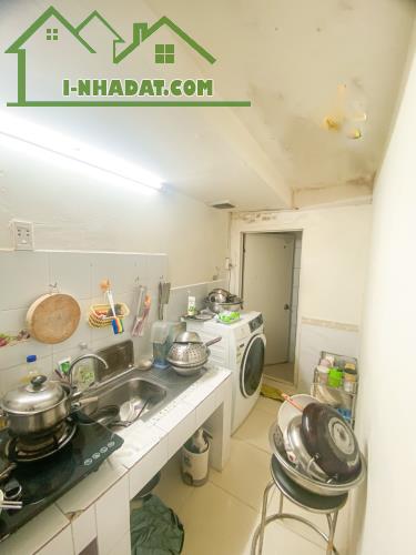 Bán nhà CMT8 Quận 10 HXH đỗ cửa, thông Trung tâm, 4 tầng chỉ 4 tỷ