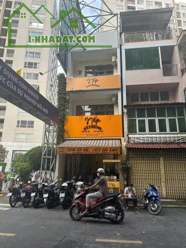 cần sang gấp quán vị trí vàng của quận tân bình - 1