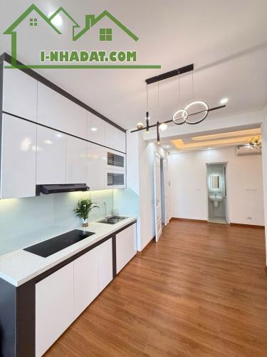 Chính chủ gửi bán căn hộ CT1B TP GIAO LƯU - FULL NỘI THẤT - NHÀ MỚI ĐẸP giá 5.x tỷ - 3