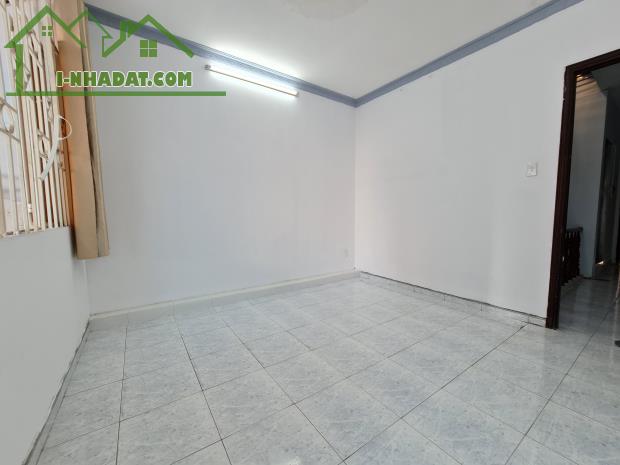 Phòng trọ cao cấp có Ban công tách bếp 1PN thoáng rộng Quận 7, diện tích lớn có NTCB 30m2 - 1