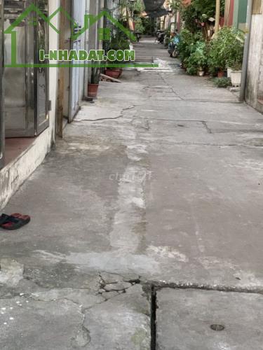 Cho thuê nhà cấp 4 tại Số nhà 58 ngõ 59 phố Sở Thượng, đường Tam Trinh quận Hoàng Mai, Hà