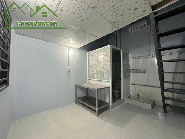 76. 🏡🏡Chủ gửi:Nhà Trọ Từ 2,2triệu gần ĐH FPT