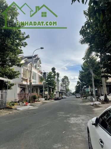 BÁN NHÀ THÔ 1 TRỆT 2 LẦU ĐƯỜNG SỐ 2 - KDC NÔNG THỔ SẢN, Q. CÁI RĂNG, CẦN THƠ. - 2