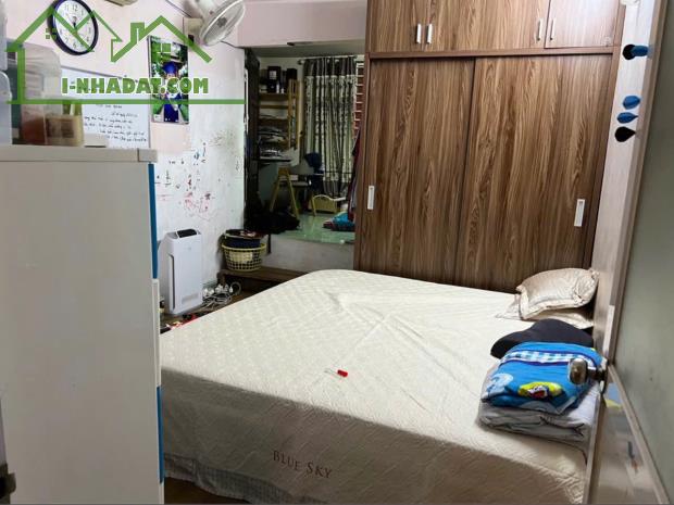 Cho thuê nhà ngõ 509 Vũ Tông Phan, 40m2 x 3 tầng, 3 phòng ngủ, 2 WC, 9 Triệu - 3