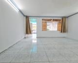 Phòng trọ cao cấp có Ban công tách bếp 1PN thoáng rộng Quận 7, diện tích lớn có NTCB 30m2