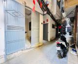 BA ĐÌNH – LÔ GÓC HAI THOÁNG – TRƯỚC NHÀ BA GÁC