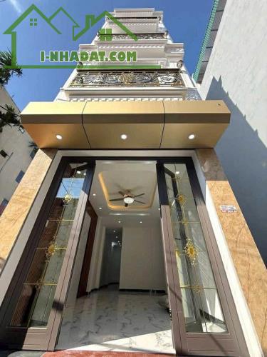 -Bán nhà xây độc lập tại Xuân Đỗ Cự Khối Long Biên.