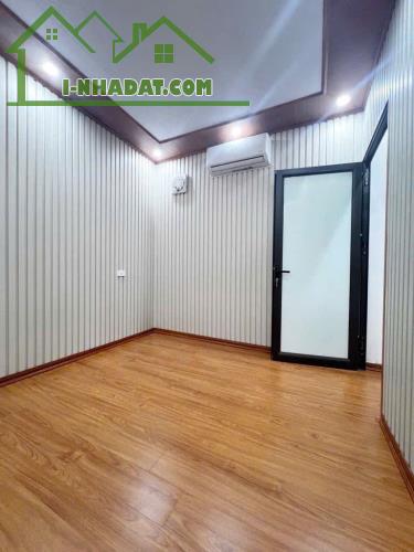 HIẾM, CHỈ HƠN 3 TỶ, CĂN HỘ LÕI NGỌC LÂM 45M, MT4M, SÁT PHỐ, NGÕ THÔNG, Ô TÔ ĐỖ CỬA, KD. - 5