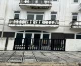 Chính chủ bán Nhà liền kề khu Biệt thự ven sông Chánh Mỹ, trung tâm Thủ Dầu Một, Bình