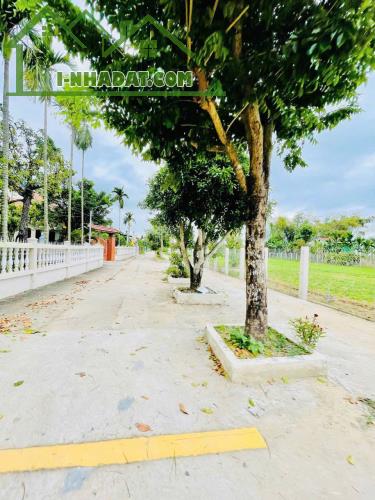 CẦN BÁN NHANH LÔ ĐẤT CHÍNH CHỦ GẦN CHỢ LẠC THÀNH SẴN SỔ - 1