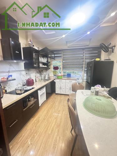 Bán nhà phố Trần Khát Chân, Hai Bà Trưng, phân lô, ô tô tránh 5 tầng 45m2 giá 18.5 tỷ - 2