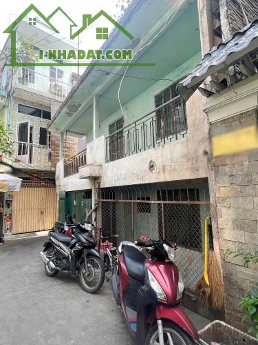 Nhà góc (7x13m) 2 tầng Dương Bá Trạc P.Chánh Hưng (P2Q8) . Giá: 7.2 tỷ - 2