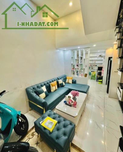 💰 PHÂN LÔ HỒNG MAI 10,5 TỶ/ 32M2/ 34M2T2/ 4,5 TẦNG/ MT3,4M - NHÀ DÂN ĐẸP VỀ Ở LUÔN - Ô TÔ