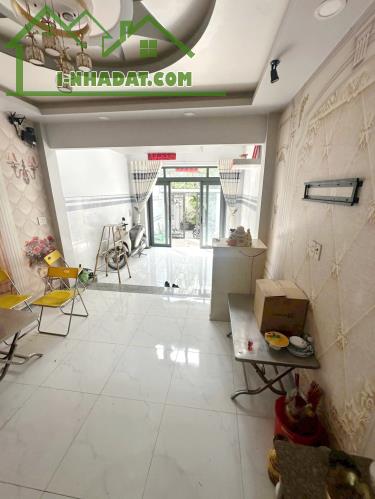 Nhà 5 Tầng hẻm thông Bùi Minh Trực P5Q8 . Giá 7.96 tỷ TL - 2