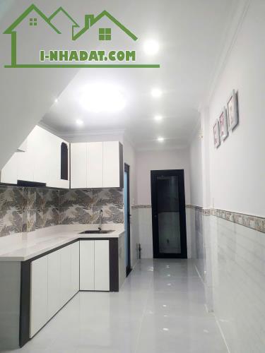 Nhà hẻm 137 Âu Dương Lân P.Chánh Hưng (P2Q8) - 4