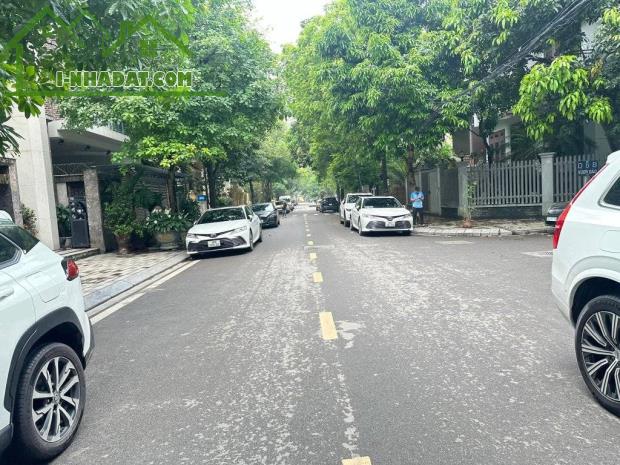 BÁN ĐẤT KHU BIỆT THỰ VƯỜN ĐÀO LẠC LONG QUÂN TÂY HỒ 180 M MẶT TIỀN 11 M SỔ ĐẸP 95 TỶ - 3