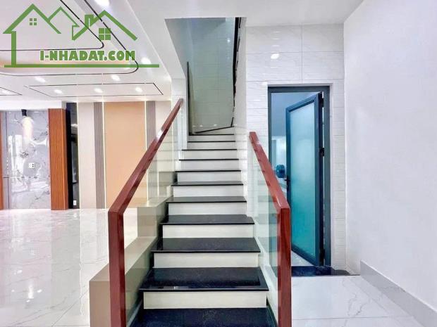 SIÊU PHẨM MẶT TIỀN 6M - BÌNH TÂN - 5 TẦNG - DT 60M2 - XE HƠI NGỦ NHÀ - NHỈNH 8 TỶ - 4