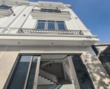 🏫 Bán nhà 3 tầng - Gần chợ chiều Đa Phúc - Ô tô đỗ cửa