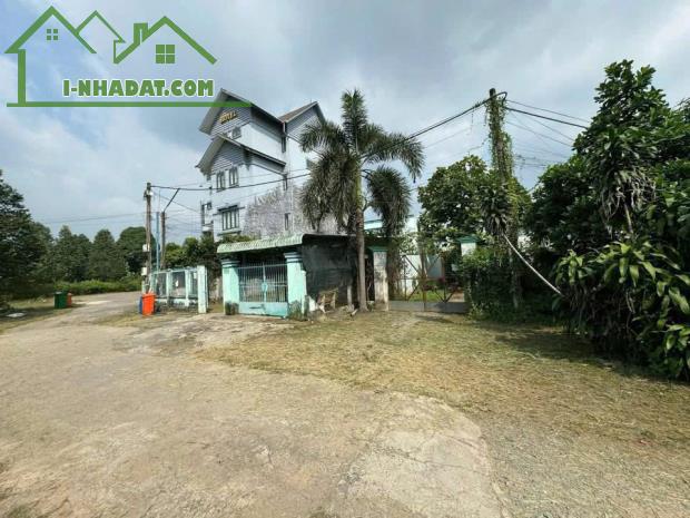 CHÍNH CHỦ Cần Bán KHÁCH SẠN THÀNH VINH ở trung tâm TT Củ Chi (Nằm sát bên KCN Tây Bắc Củ - 1