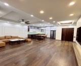 Bán Chung Cư Licogi 12 (số 21 Đại Từ)-DT 112 m2-TẦNG TRUNG-CĂN GÓC-3 NGỦ-2 WC.