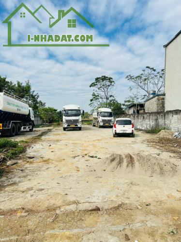 935M2 MẶT TIỀN 18m TRỤC CHÍNH THÔN ĐÔNG TIẾN XUÂN MAI Hà NỘI