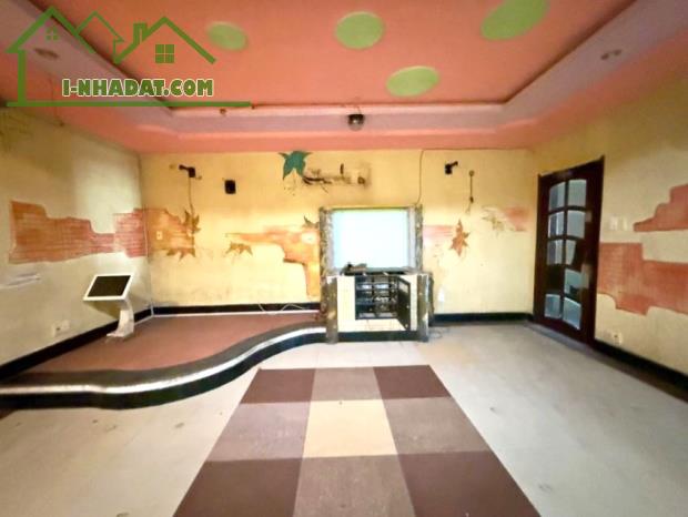 Bán Biệt Thự Mặt Tiền Kinh Doanh Karaoke, Hoàng Diệu 2, 1518m2(34mx45m), Chỉ 180 Tỷ(TL) - 2