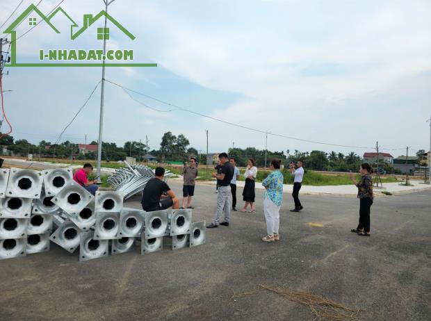 CHỈ  970 TRIỆU - SỞ HỮU LÔ ĐẤT ĐẤU GIÁ ĐẸP NHẤT KHU - VỊ TRÍ LÕI KHU CÔNG NGHIỆP - 2