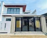 Chủ vỡ nợ Bán gấp căn nhà lầu, giá 1 tỷ 9xx ngay KDL Bửu Long cách Biên Hòa 7 phút lái xe