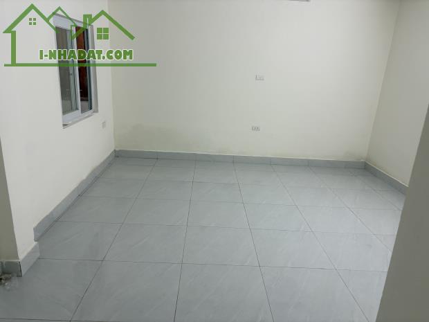 Cho thuê nhà nguyên căn 3 tầng tại ngõ 165 phan Đình Giót, Thanh Xuân - 1