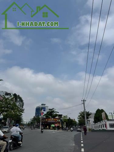 ► BÁN NHÀ MẶT TIỀN CMT8 VỊ TRÍ TRUNG TÂM – TIỆN ÍCH ĐẦY ĐỦ TRONG BÁN KÍNH 1KM. - 1