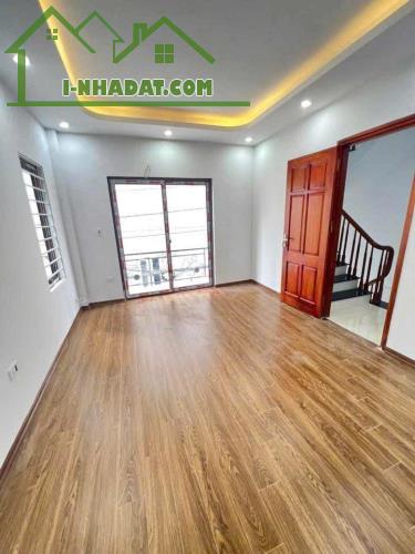 Bán Nhà Ngõ 185 Hạ Hội - Tân Lập - Đan Phượng, 30m2*5Tầng, 3PN, Ôtô Đỗ Cửa Gần Chợ Tổng. - 3