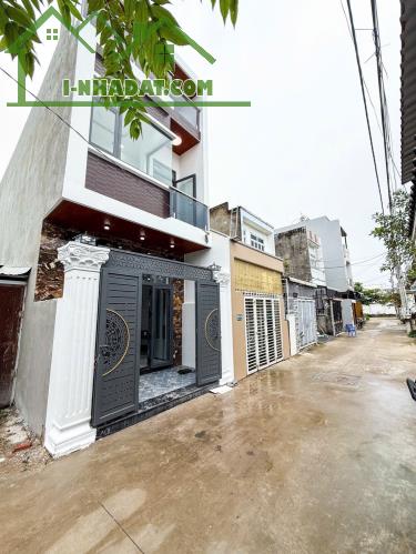 BÁN NHÀ 1TRỆT 1LẦU (HOÀN CÔNG) NGAY UBND P. TÂN VẠN (NAY LÀ P. BIÊN HOÀ)