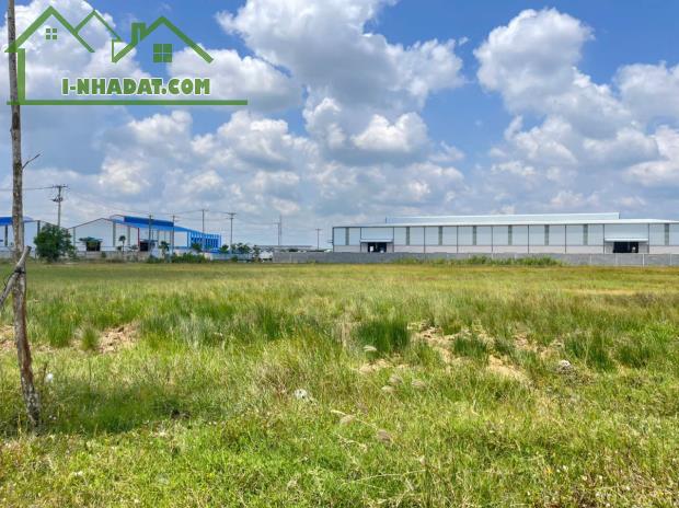 CHUYỂN NHƯỢNG 6,5 HECTA ĐẤT KHU CÔNG NGHIỆP TẠI VĨNH LONG