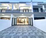 Bán Nhà Lầu Sổ Riêng Gần Ngay Cây Xăng Đức Hưng Đồng Khởi, NGỘP GIẢM GIÁ SÂU