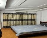 CHO THUÊ! Nhà Thụy Khuê Diện tích 32m2 x 4T, 9 tr/th. Full Đồ, Thoáng, Sáng