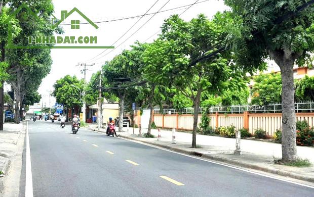 Bán Đất Hẻm 2 Ô Tô Thông, Công Viên, Linh Trung, 186m2(6mx31m), Giá Nhỉnh 13 Tỷ(TL)