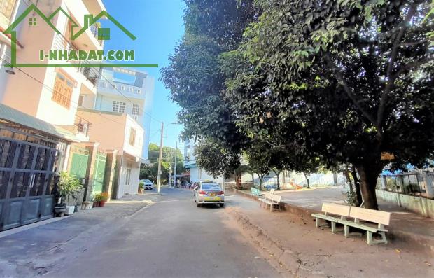 Bán Đất Hẻm 2 Ô Tô Thông, Công Viên, Linh Trung, 186m2(6mx31m), Giá Nhỉnh 13 Tỷ(TL) - 1