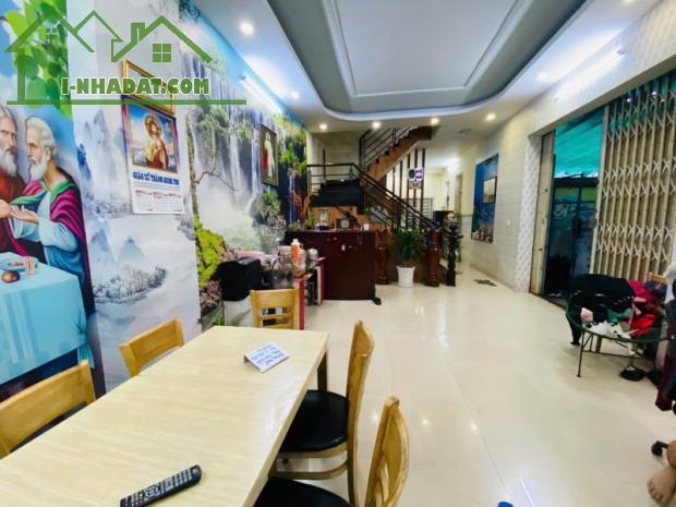 MẶT TIỀN - PHƯỚC LONG B - 2 TẦNG - NHỈNH 9 ĐỒNG - 3