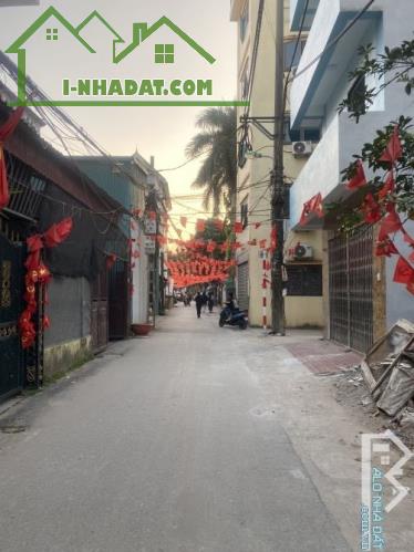 Bán nhà 3 tầng 61m2 tại liên mạc. Nhà dân xây ngõ nông.ngay cống liên mạc - 1