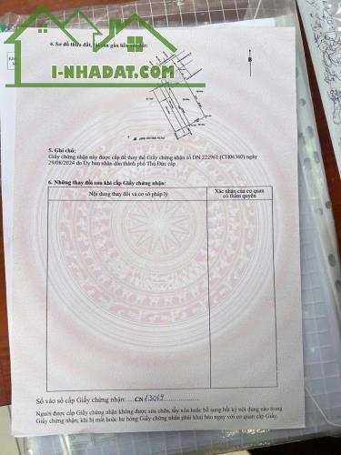 RA GẤP LÔ ĐẤT HẺM NHỰA XE HƠI TRÁNH NHAU GẦN CC MOON LIGHT 8X25 CHỈ 16,8 TỶ. - 1