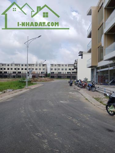 Nền Góc gần Hồ Cảnh Quan, Khu Nam Long 3, Cái Răng, TP. Cần Thơ - 2