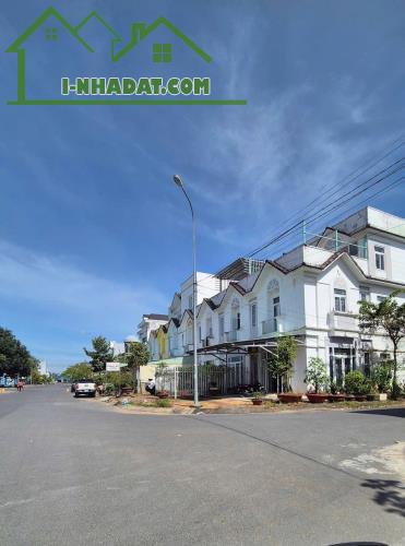 Bán nhà góc 2 mặt tiền góc đường A3 Khu Phú An - P. Hưng Phú ( Phú Thứ cũ) - Cần Thơ. - 1