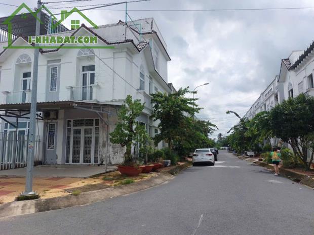 Bán nhà góc 2 mặt tiền góc đường A3 Khu Phú An - P. Hưng Phú ( Phú Thứ cũ) - Cần Thơ. - 2