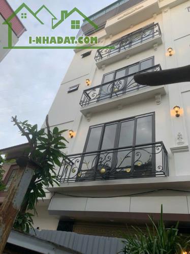 Bán nhà Thụy Phương 40m, 5 tầng – thoáng sáng – nội thất tinh tế – 6.6 tỷ