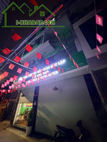 Bán nhà đường Xuân Đỉnh, Bắc Từ Liêm, hơn 100m2, 5 tầng, mt 8m, 30 tỷ