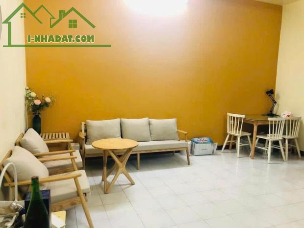 Chính chủ cho thuê nhà 3 tầng nguyên căn ở Hoàng Quốc Việt, Cầu Giấy - 2