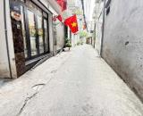 BÁN NHÀ RIÊNG PHỐ TRẦN CUNG -LÔ GÓC HIẾM - GẦN PHỐ - FULL NỘI THẤT CHỈ VIỆC VỀ Ở.