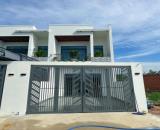 💥 Nhà Lầu Mặt Tiền Kinh Doanh – 100m² – Chỉ 700 Triệu, Sổ Riêng